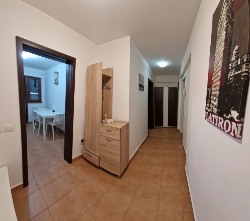 Cartierul Latin Apartament complet mobilat si utilat - decomandat - loc de parcare suprateran